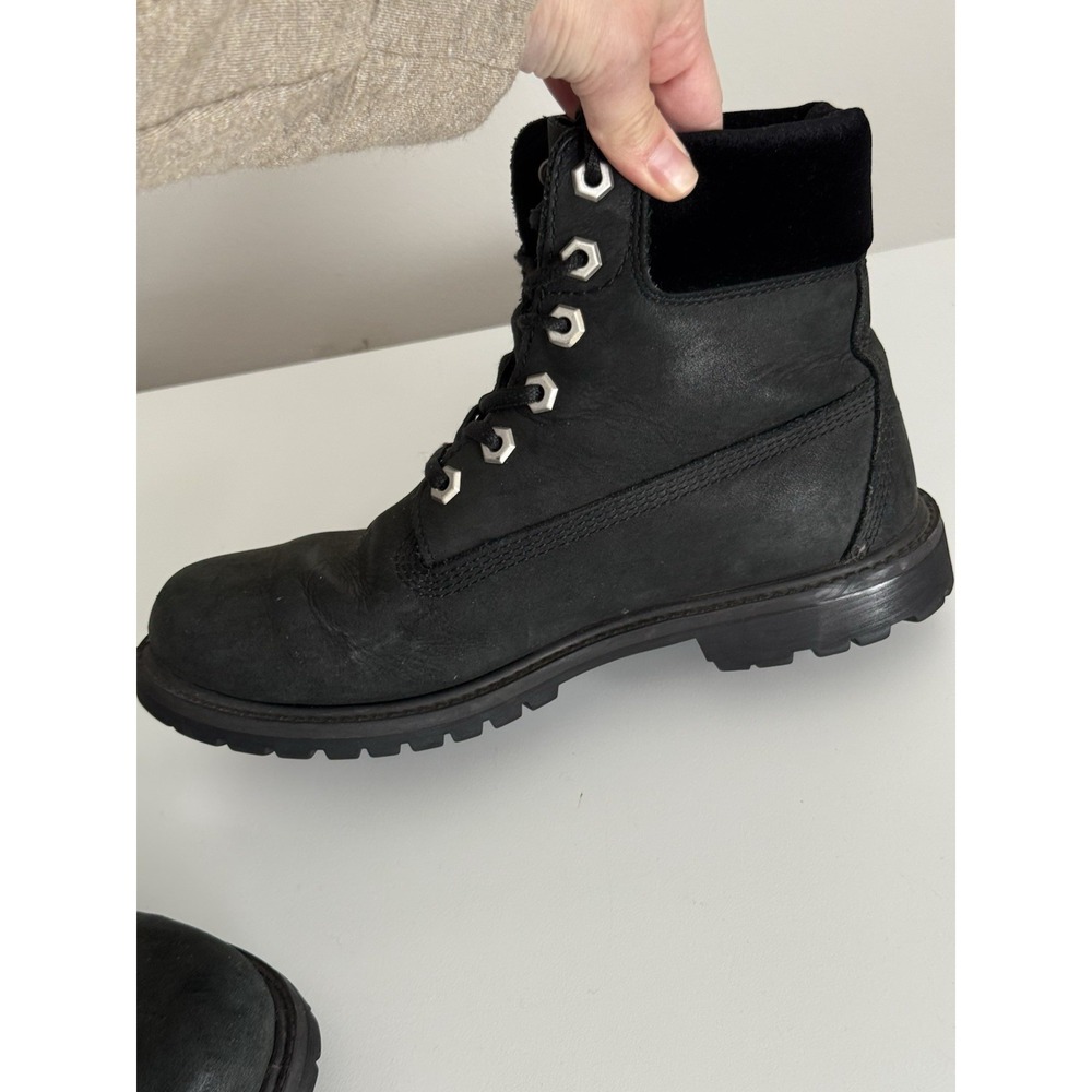 Timberland TB0A1KHH Women's Black Velvet Leather 6" Premium Collar Boot Sz 7 - Picture 8 of 10